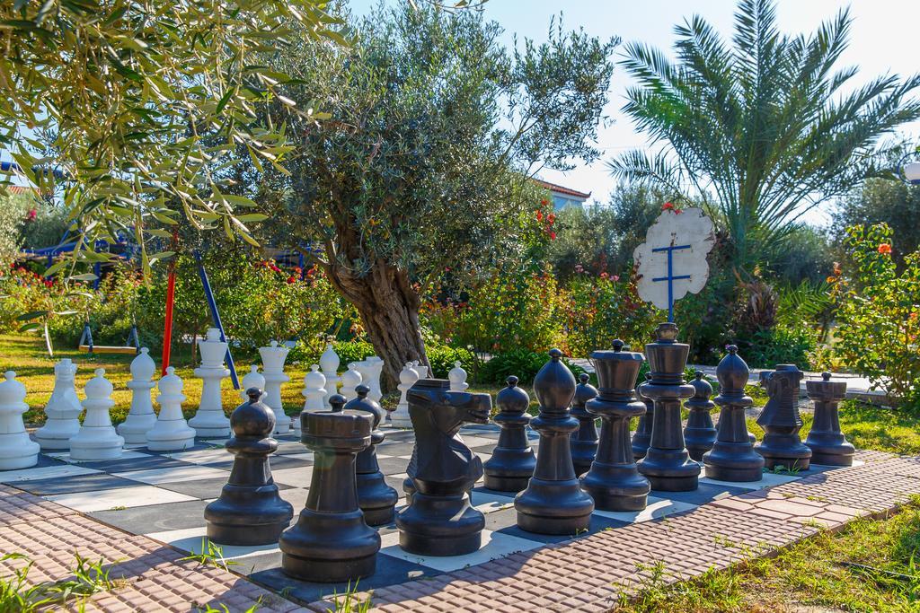 Filoxenia Apartments & Studios Theologos  Exterior photo