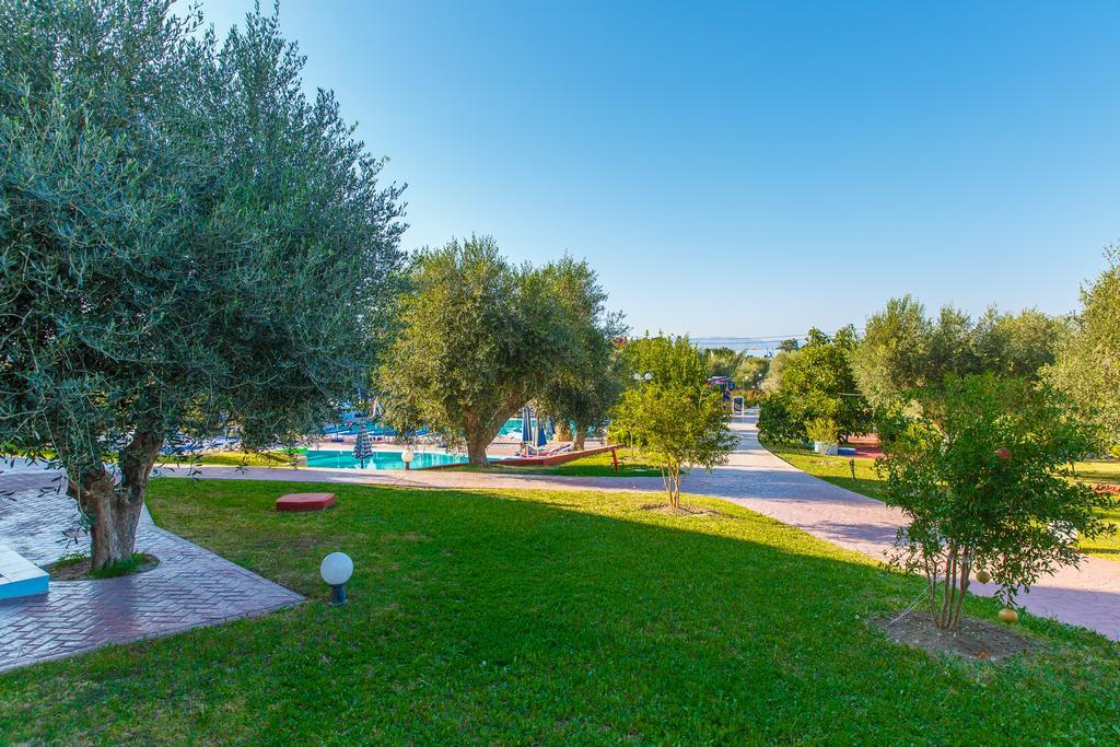 Filoxenia Apartments & Studios Theologos  Exterior photo