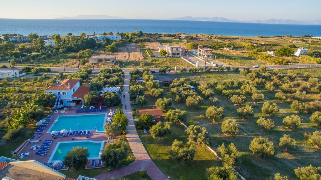 Filoxenia Apartments & Studios Theologos  Exterior photo