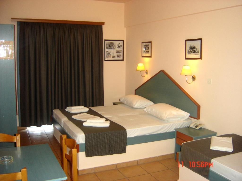 Filoxenia Apartments & Studios Theologos  Room photo