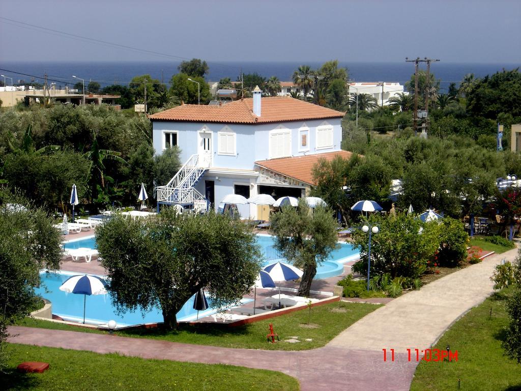 Filoxenia Apartments & Studios Theologos  Exterior photo